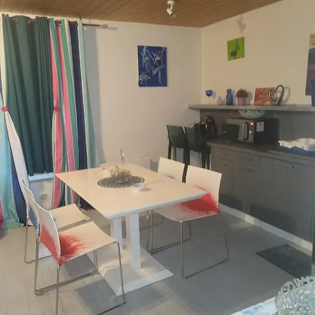 Superbe Avec Parking Apartment Roanne